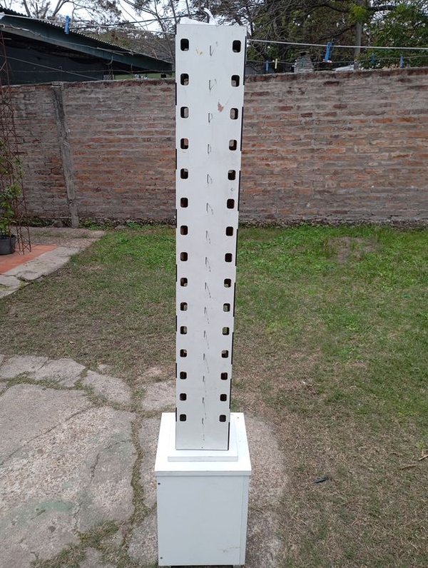 Exhibidores de lentes para venta en subasta - imagen 2