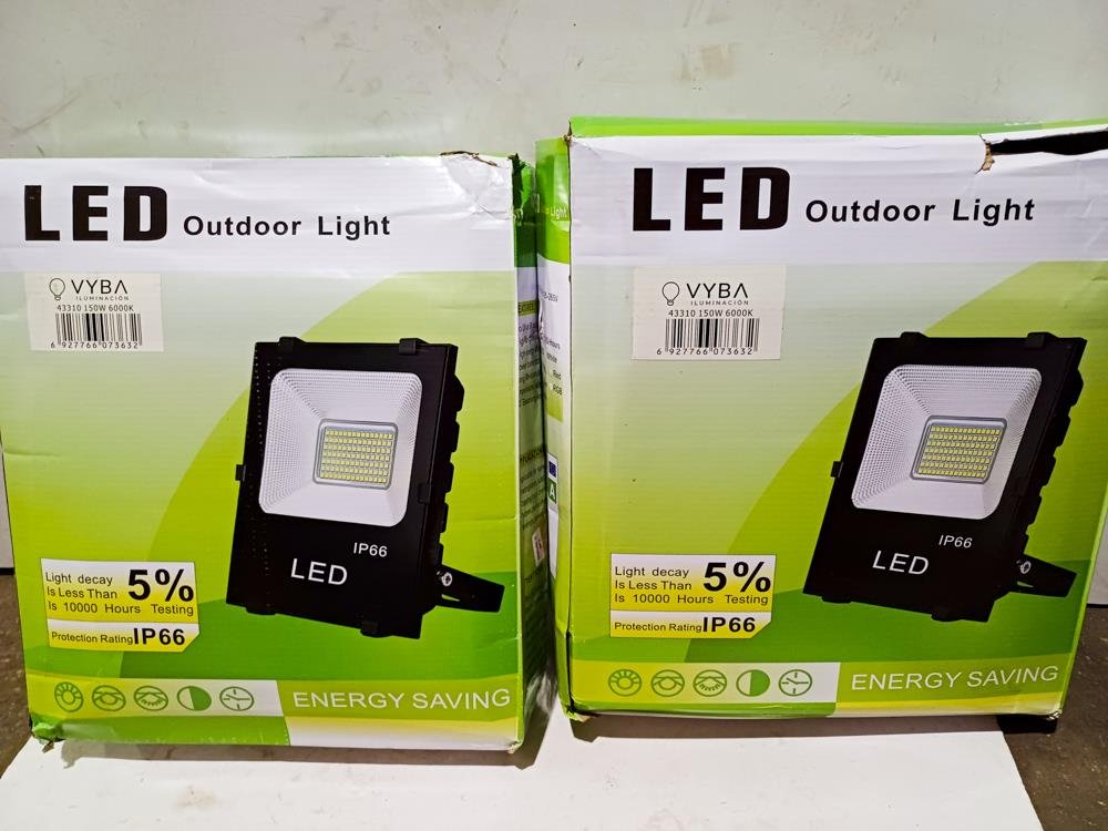 2 Focos LED Exterior 150W IP66