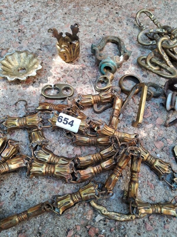 Item 886467 - Image 0