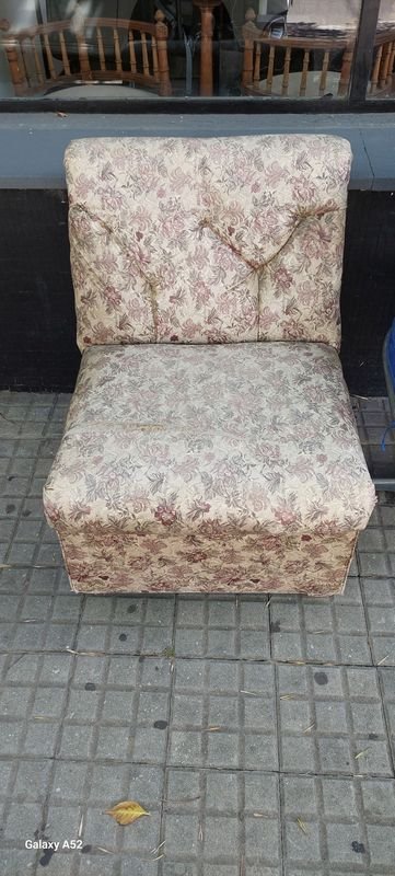 Silla y escritorio tipo sillón en cuero - imagen 3
