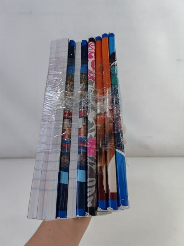 Cuadernos de notas en buen estado - imagen 2
