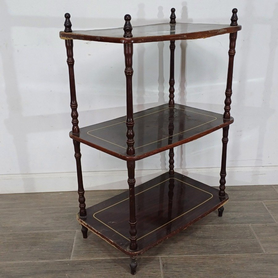 Mueble en compensado con 3 estantes y patas torneadas - imagen 4