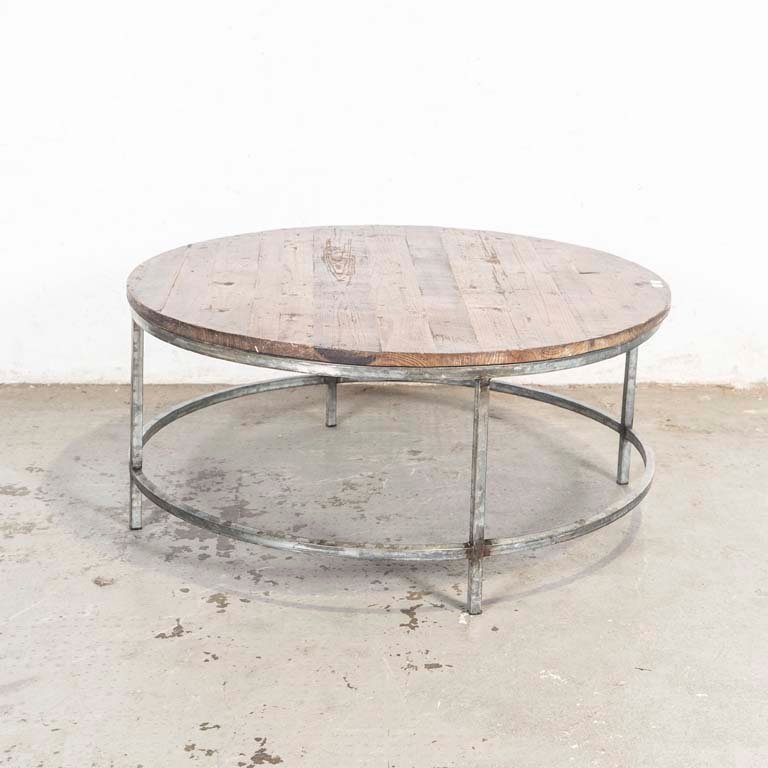 Lote siguiente: Mesa rústica de living con tapa de madera circular y base metálica