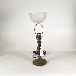 Lámpara de Sobremesa con Tulipa Estilo Tiffany - imagen 1