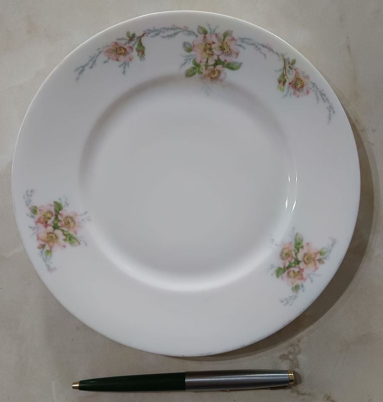 Platillo de Porcelana Alemana con Diseño Floral y Sellado - imagen 1