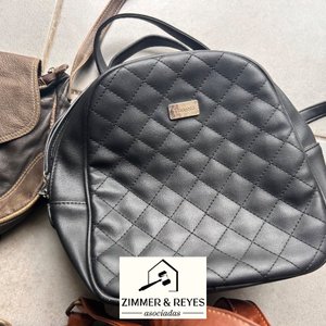 Lote de Carteras y Bolsos Variados - imagen 4