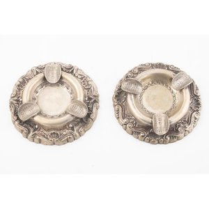 Par de Ceniceros Circulares de Plata Labrada con Monedas - imagen 2