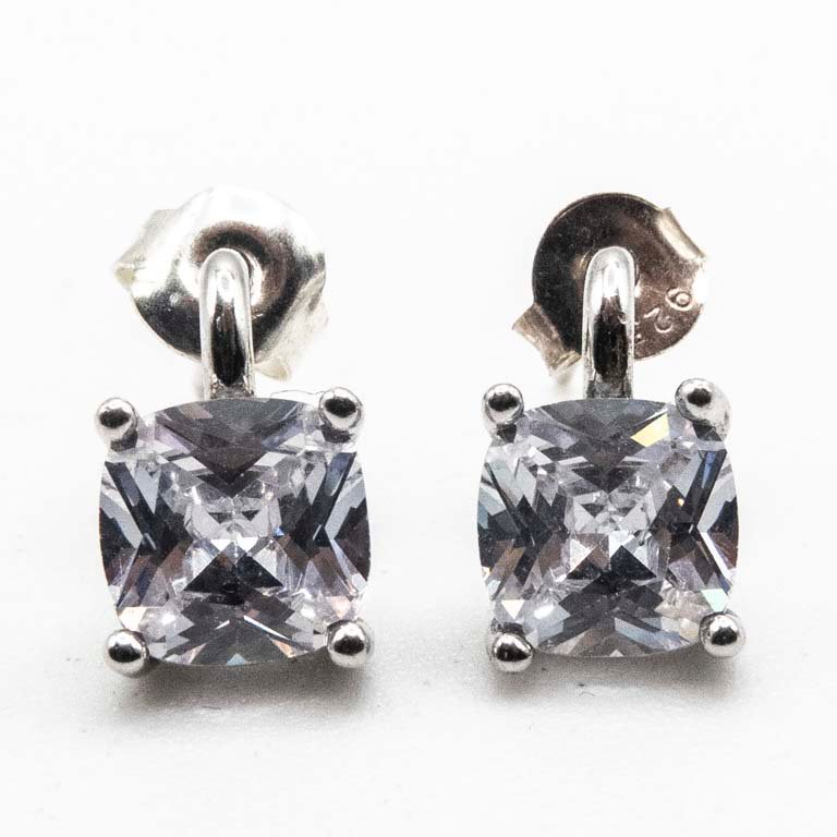 Aritos de Plata con Piedras Transparentes