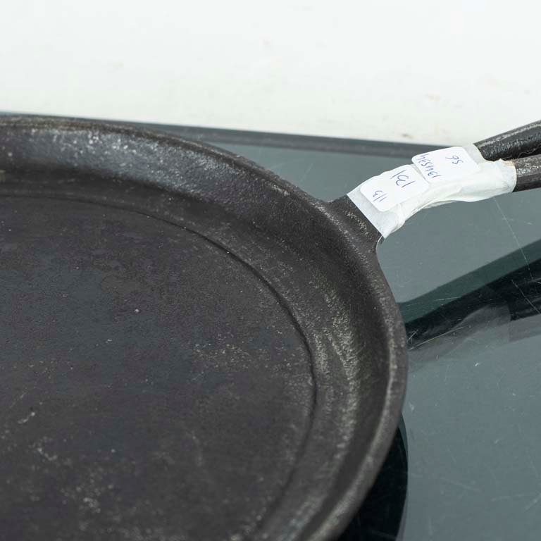 Plancha de hierro con mango - Medidas: 30cm - imagen 2