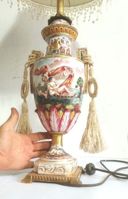 Lámpara de mesa en porcelana Capodimonte, marca N 1920 - imagen 7