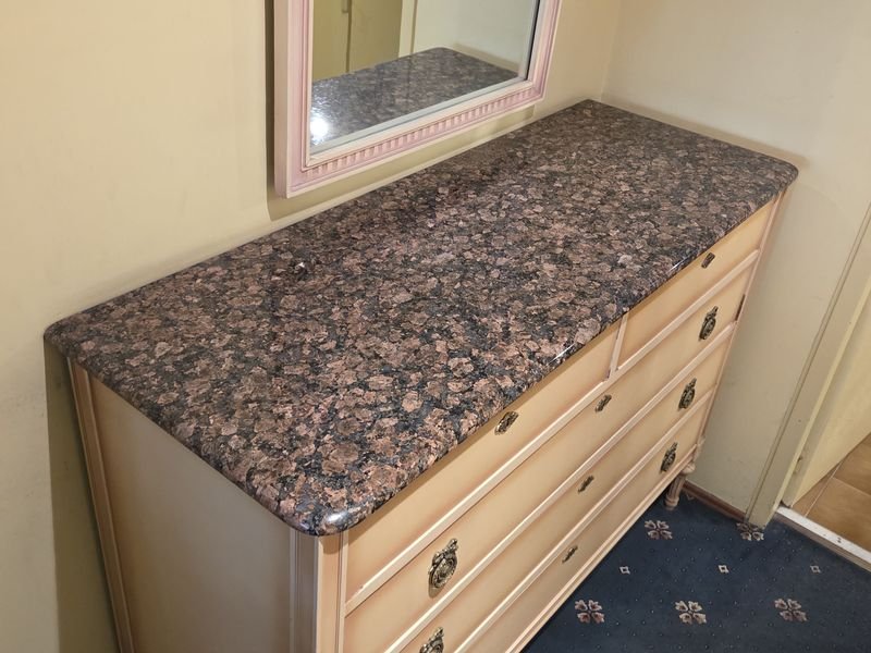 Item 923073 - Image 4