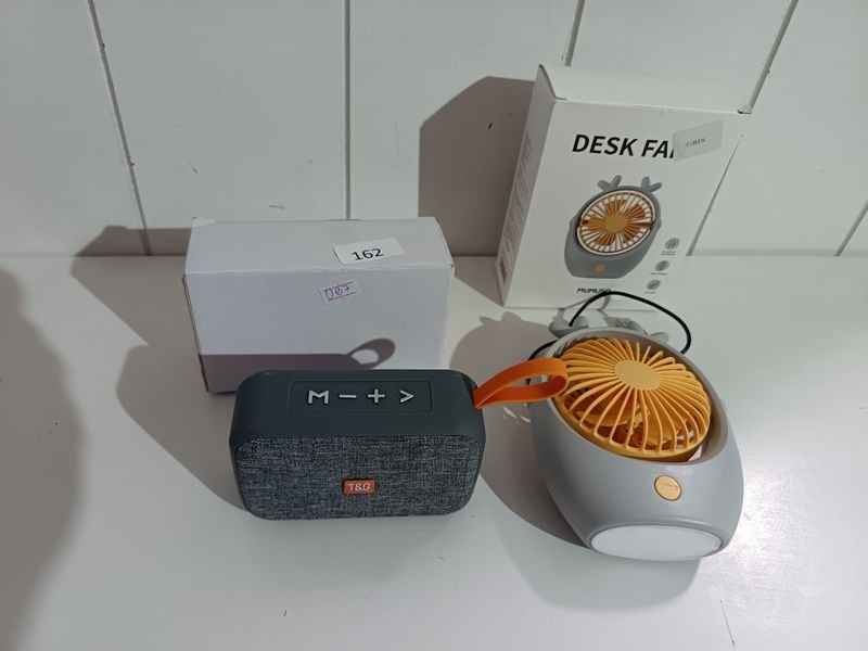 Parlante Portátil T&G y Ventilador USB con Luz LED
