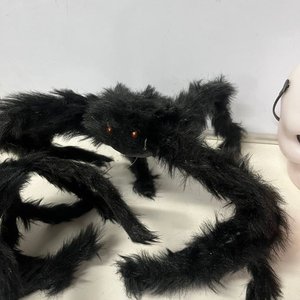 Set Halloween: 6 Arañas Peludas Decorativas y 5 Cubos (Cráneo, Calabaza) - imagen 3