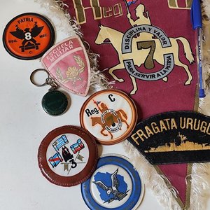Lote Colección Ejército Uruguayo: Banderines, Parches y Llavero - imagen 2