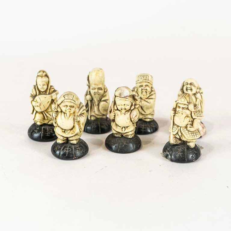 Lote anterior: Figuras orientales de pasta - Medidas: 6cm