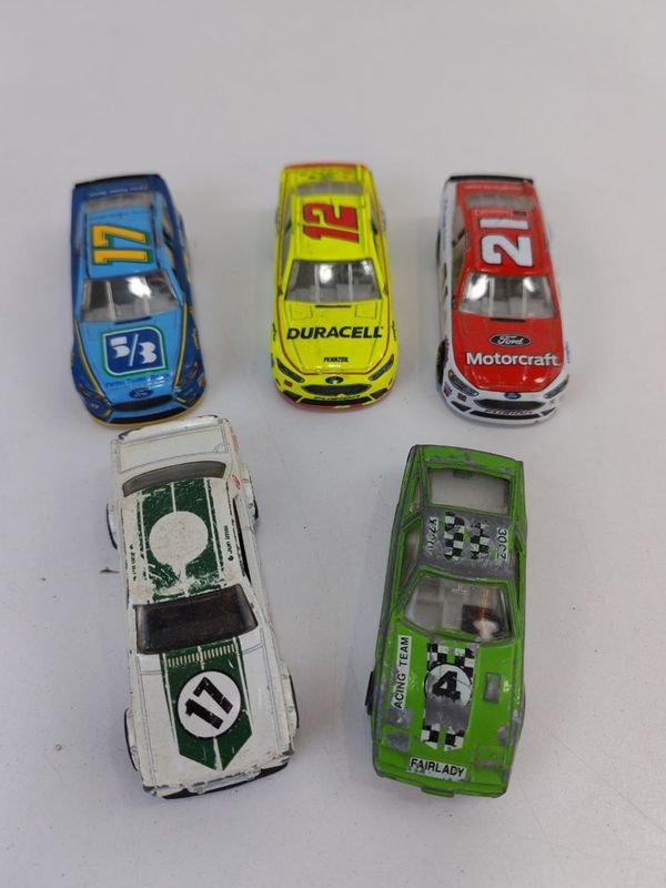 Item 876748 - Image 0