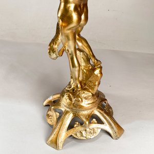 Figura Decorativa Caballero con Toga Metálica Dorada - 44 cm - imagen 4