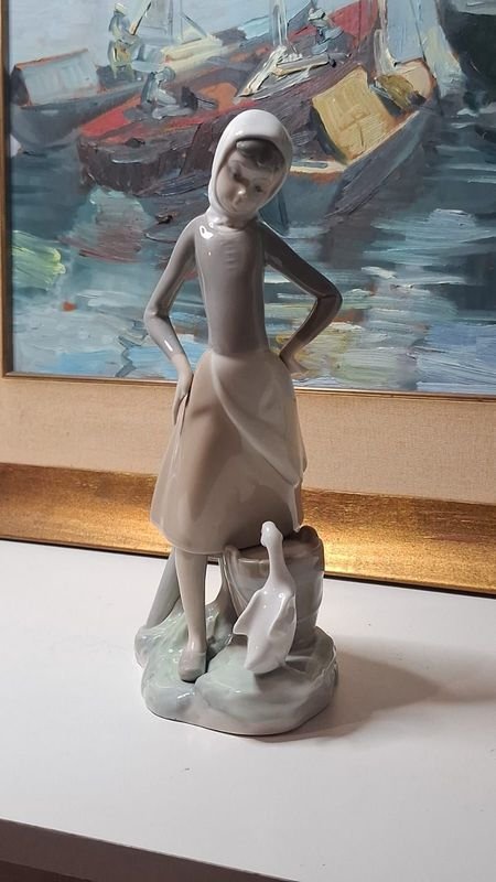 Pieza de Lladro de colección - Figurita de cerámica - imagen 7