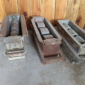 Lote de 3 Bloqueras de Metal para Construcción - imagen 8