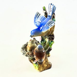 Figura de Porcelana: Aves en Nido con Flor, 17 cm - imagen 2