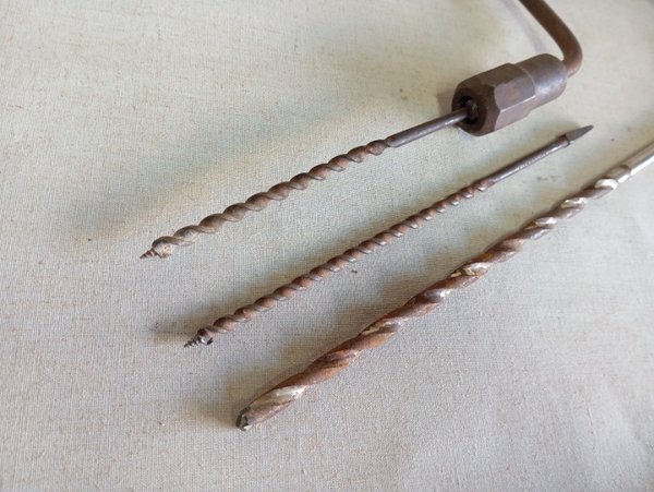 Taladro de mano con 3 mechas - imagen 4
