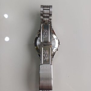 Reloj Orient Automático 3 Estrellas Acero Inoxidable Esfera Plateada - imagen 5