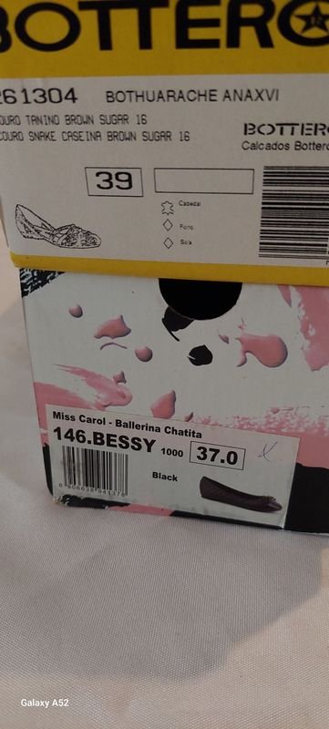 Zapatillas de cuero en caja - imagen 4