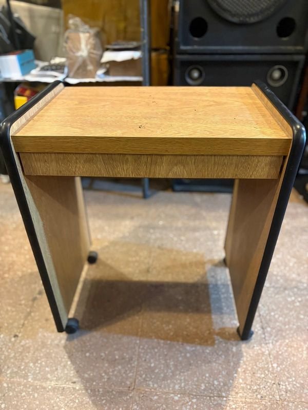 Escritorio con ruedas y un cajón para oficina - imagen 3