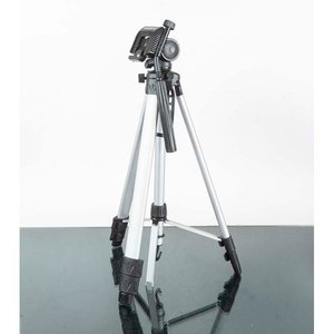 Lote anterior: Trípode Konus de Aluminio con Funda para Fotografía y Video