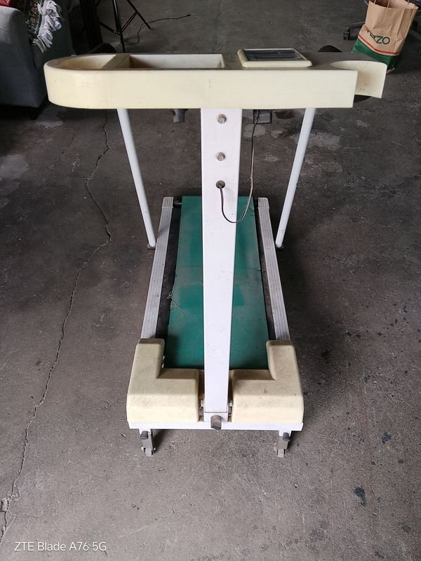 Tren de Ejercicio Mecánico en Excelente Condición - imagen 2