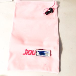 Cinco Masajeadores Faciales Tipo Lentes Rosados con Estuche - imagen 5