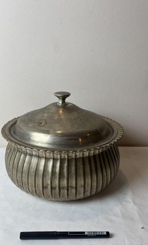 Centro de mesa decorativo en metal - imagen 9