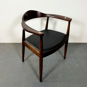 Sillón Danés Madera Marrón Tapizado Negro Respaldo Curvo - imagen 4