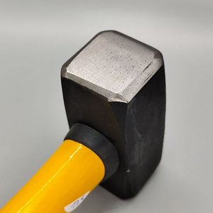 Mazo de Herrero Mango Fibra 1.25 Kg - imagen 4