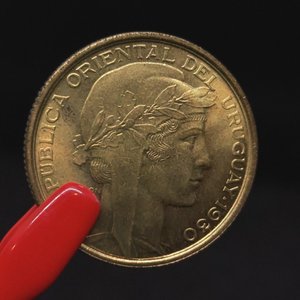 Moneda Uruguaya 10 Centésimos 1930 Puma Bronce Sin Circular - imagen 6
