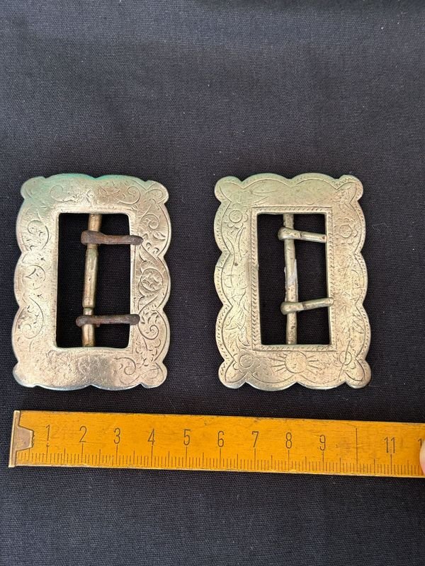 Lote de hebillas metálicas en blanco - imagen 2
