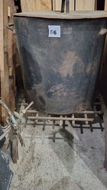 Olla de hierro y quemador para cocina - imagen 2