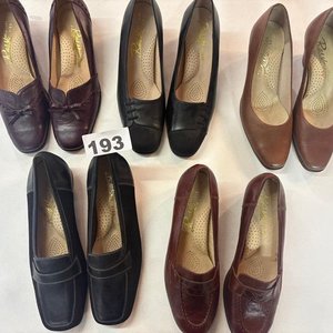Lote siguiente: Lote de 5 Pares de Zapatos de Cuero para Mujer - Talle 36