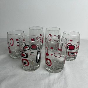 Lote siguiente: Juego de 6 Vasos de Vidrio Pintados a Mano con Diseño Abstracto