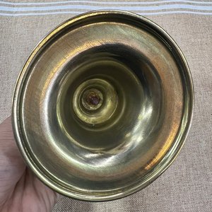 Candelero de Bronce Torneado con Base Circular - imagen 2