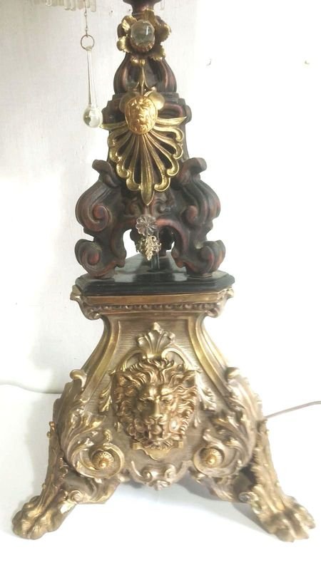 Lámpara Estilo Imperio Fines de 1800 con Cabeza y Patas de León - imagen 9
