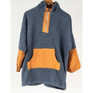 Buzo de Plush Azul y Naranja con Cierre y Bolsillo - Marca Shill Bidder - imagen 1