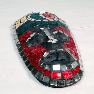 Máscara Decorativa de Madera con Mosaico de Espejos - imagen 3