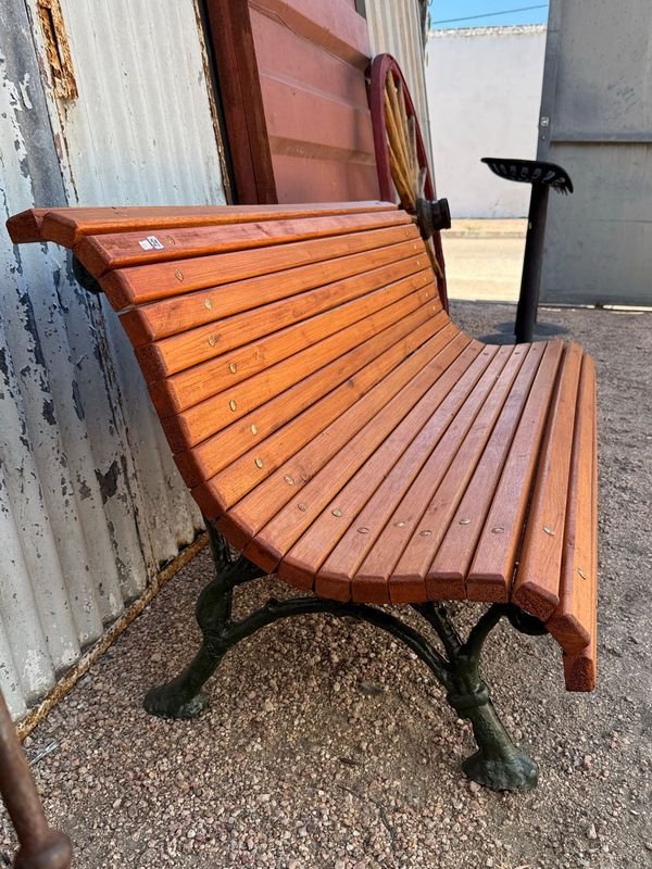 Item 877672 - Image 1