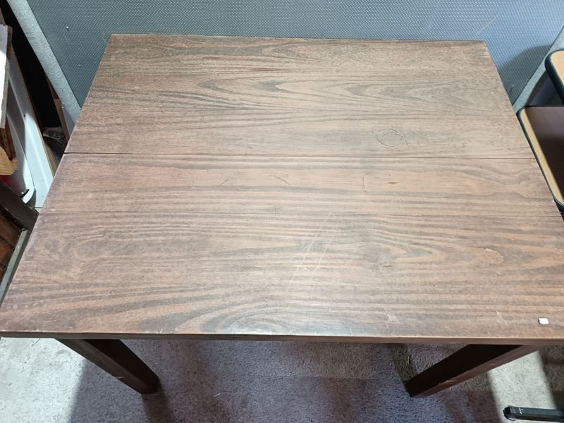 Mesa de madera maciza para decorar tu hogar - imagen 3