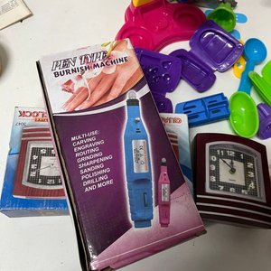 Lote Variado: Relojes, Muñeca, Organizador y Accesorios - imagen 12