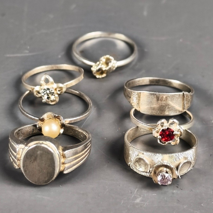 Item 16372 - Image 1