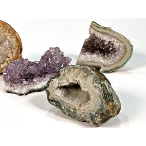 Lote de Cuatro Geodas de Amatista: Lila, Gris y Blanca - imagen 4