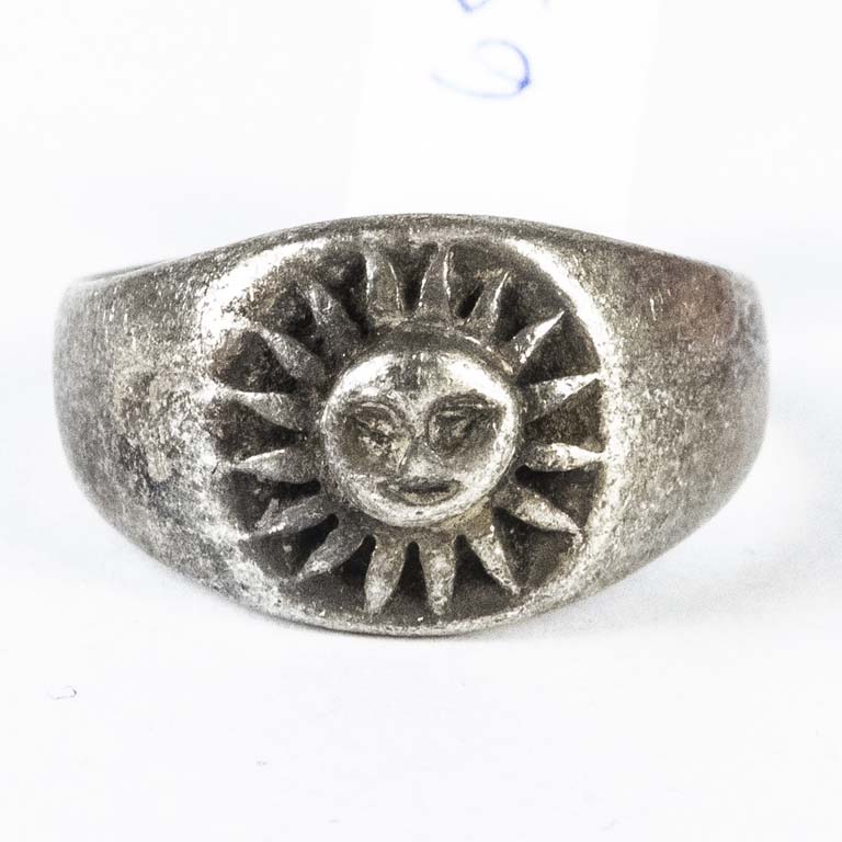 Lote anterior: Anillo de plata en buen estado