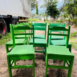 Lote de 8 Sillas de Madera Color Verde - imagen 1